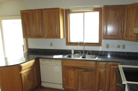107 Spring Street Kawkawlin, MI 48631 - Photo 17 of 20