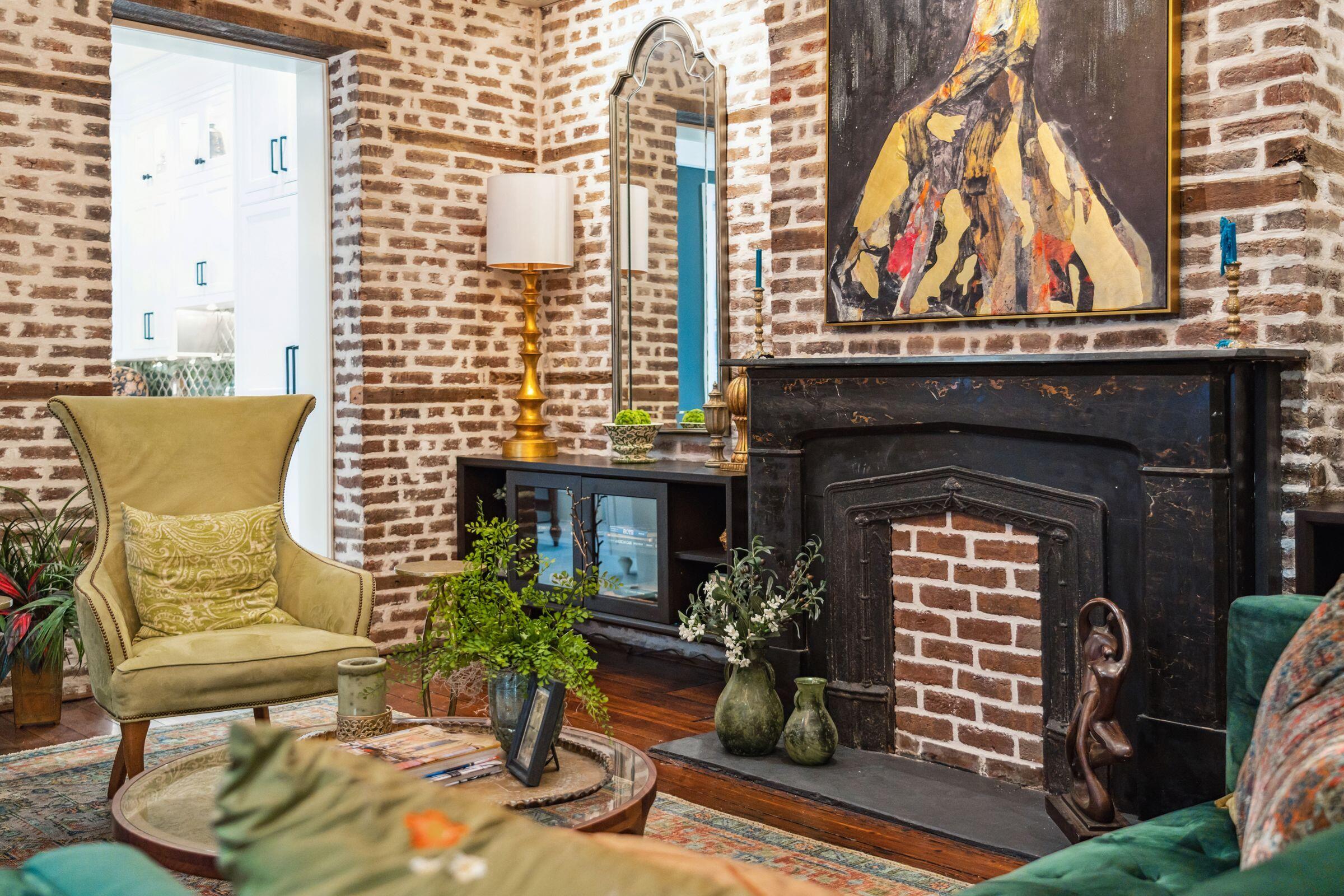 40 Hasell Street Charleston, SC 29401 - Photo 12 of 88 40HassellSt-KeenEyeMarketing-012