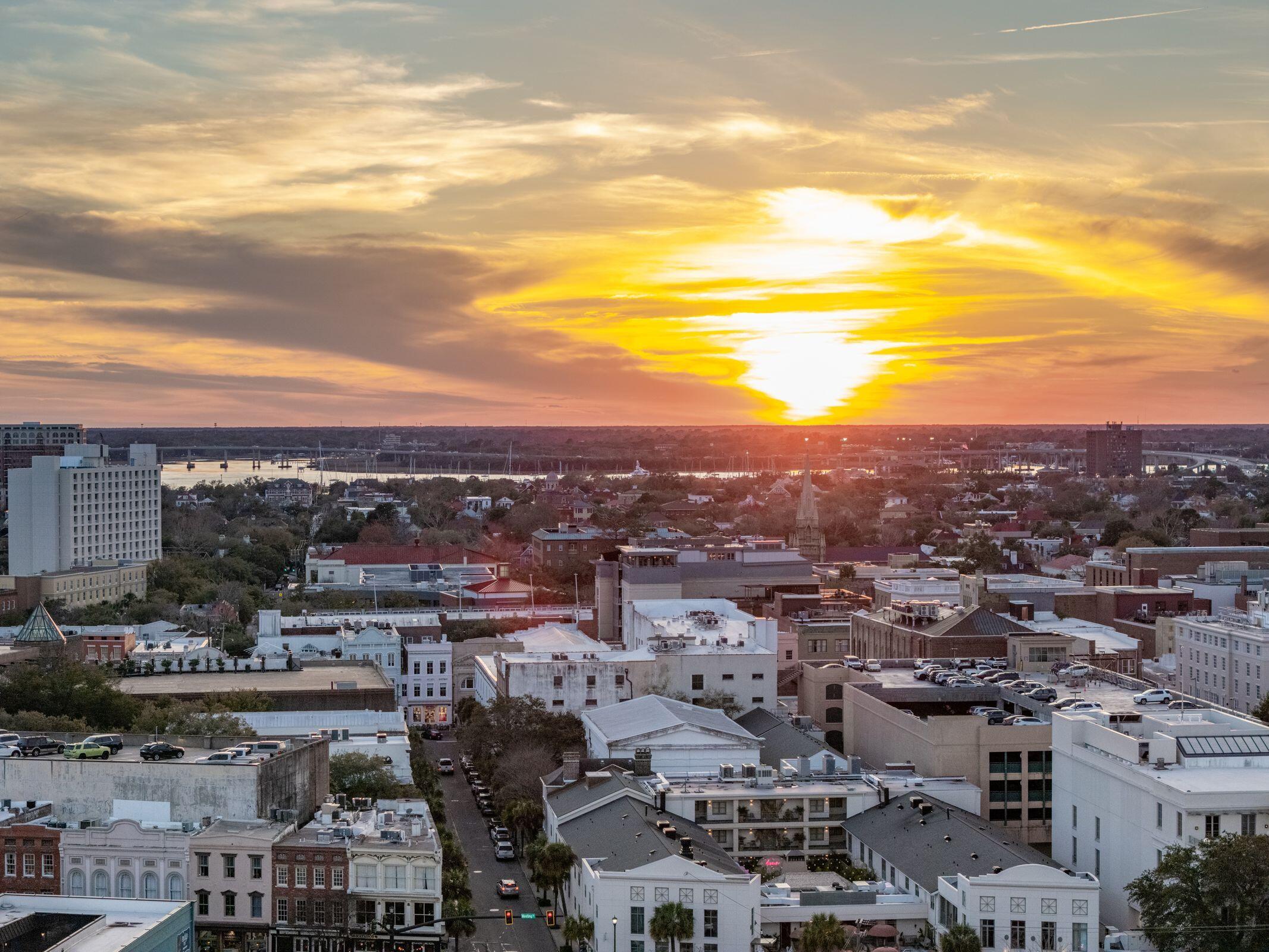 40 Hasell Street Charleston, SC 29401 - Photo 81 of 88 40HassellSt-KeenEyeMarketing-084