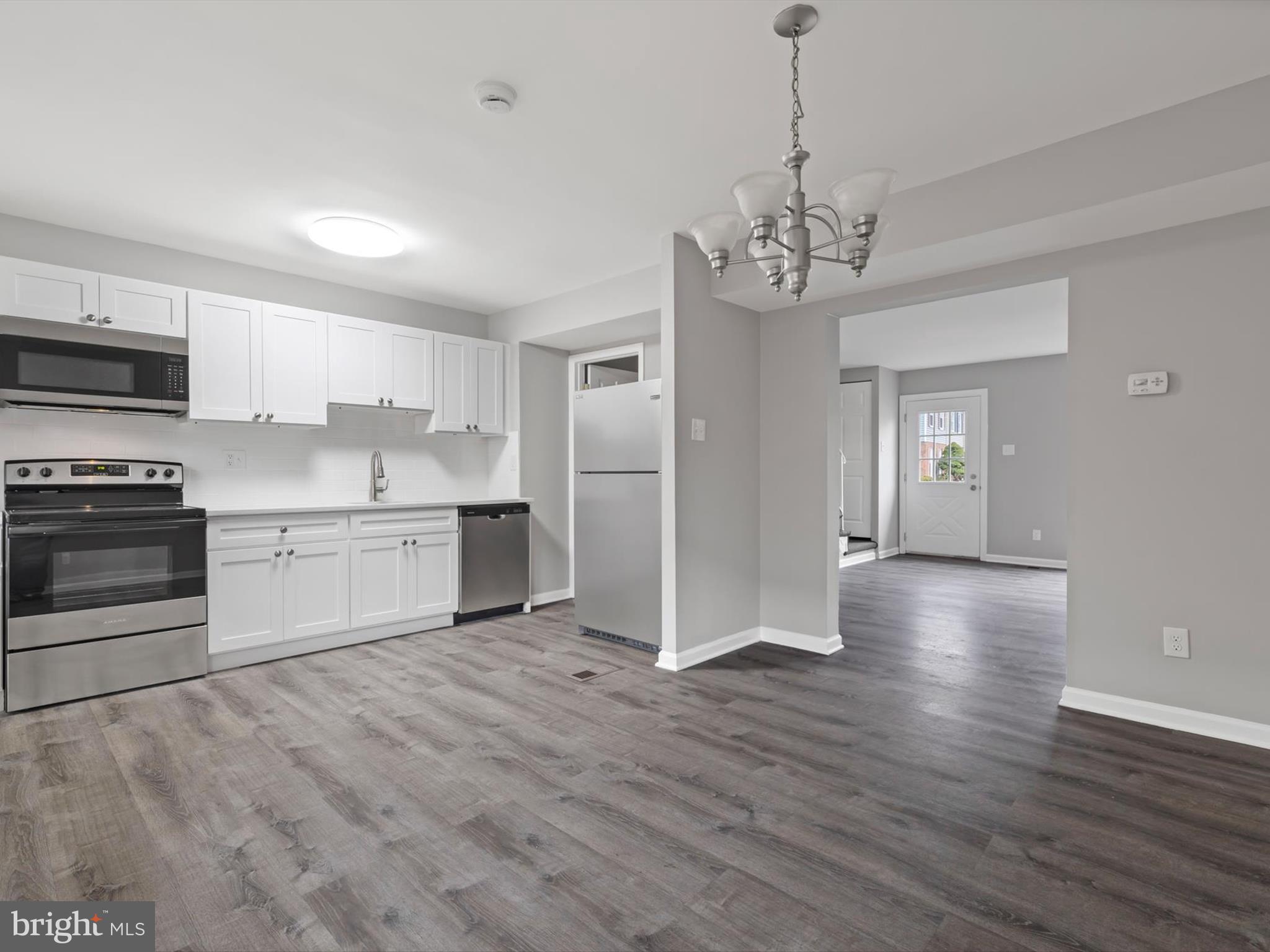 10 Colleton Court Nottingham, MD 21236 - Photo 5 of 30 Gallery Image 5