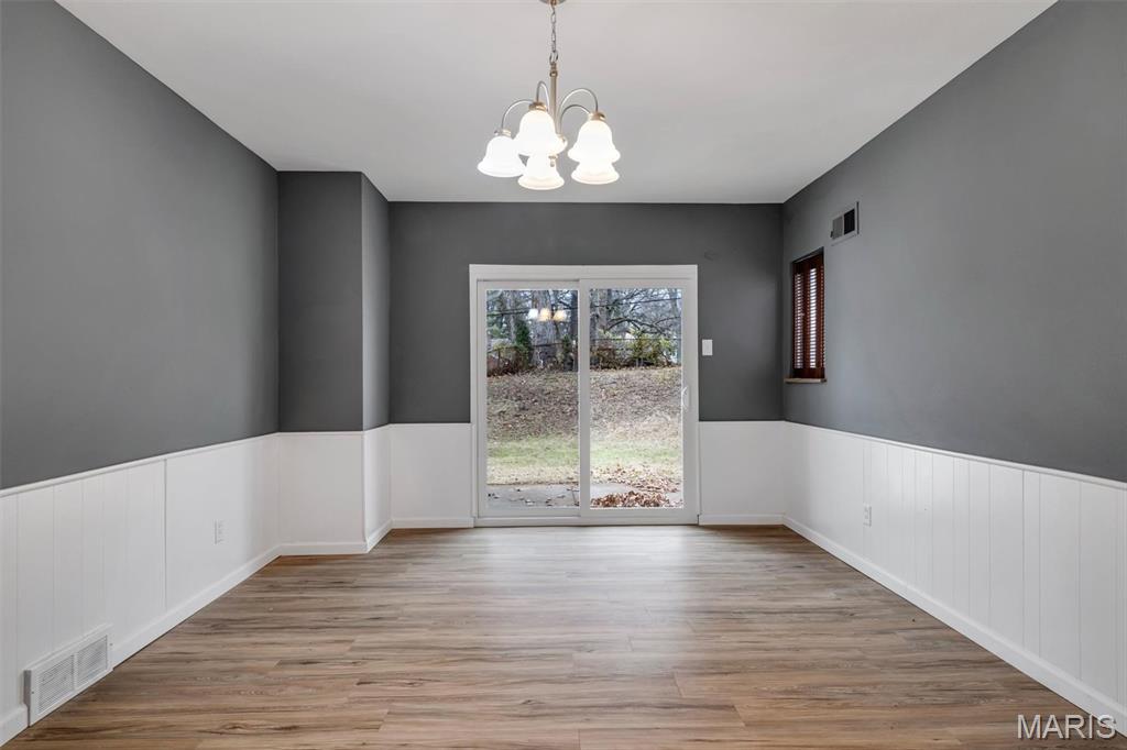 4116 Ammann Lane St. Louis, MO 63121 - Photo 13 of 38