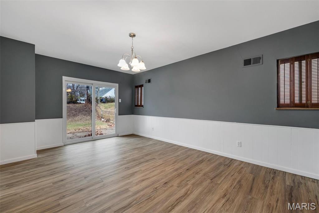 4116 Ammann Lane St. Louis, MO 63121 - Photo 14 of 38