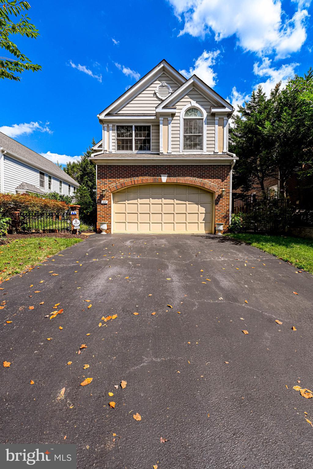 1237 Beverly Road McLean, VA 22101 - Photo 1 of 35 Gallery Image 1