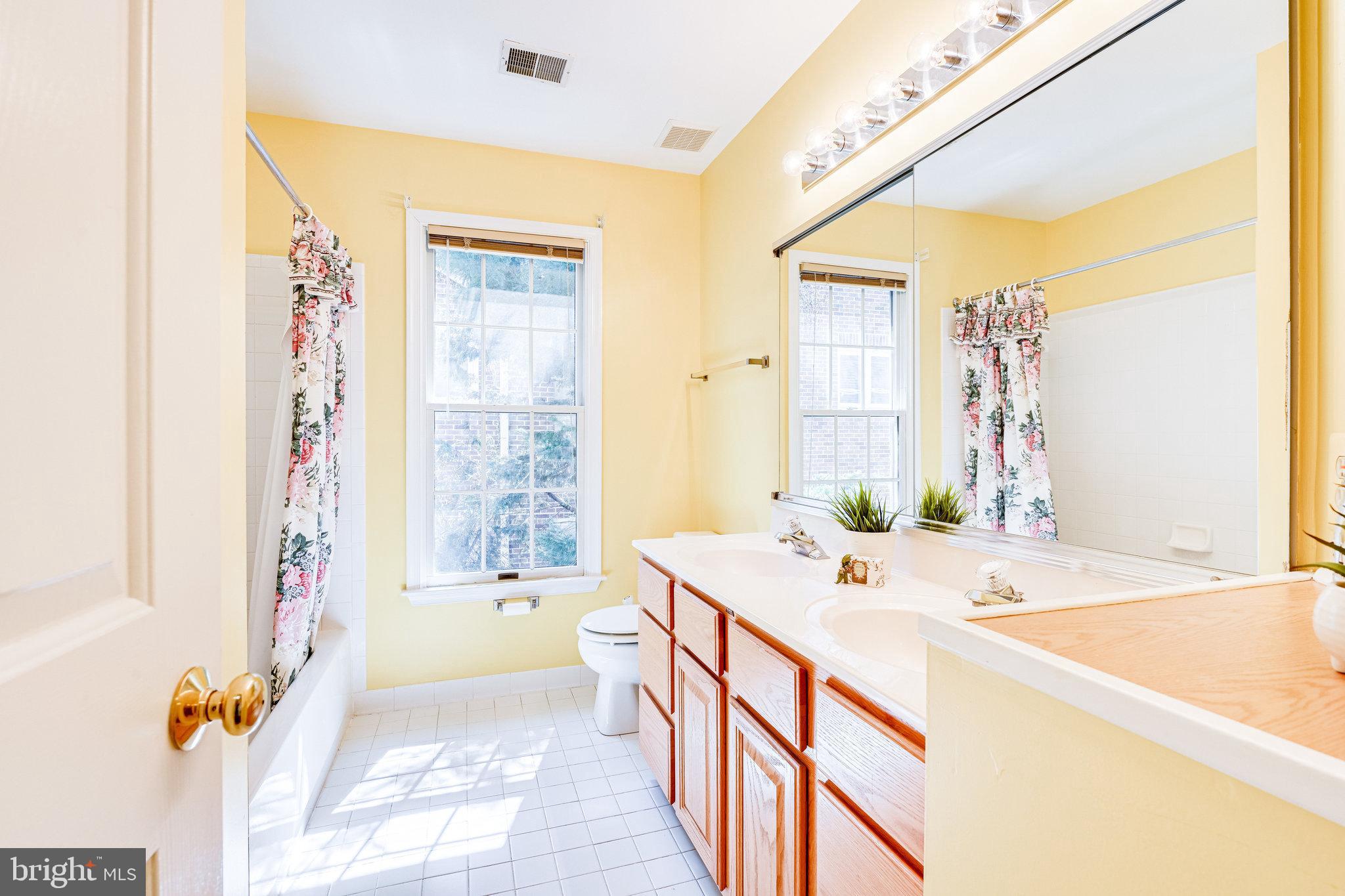 1237 Beverly Road McLean, VA 22101 - Photo 18 of 35 Gallery Image 18