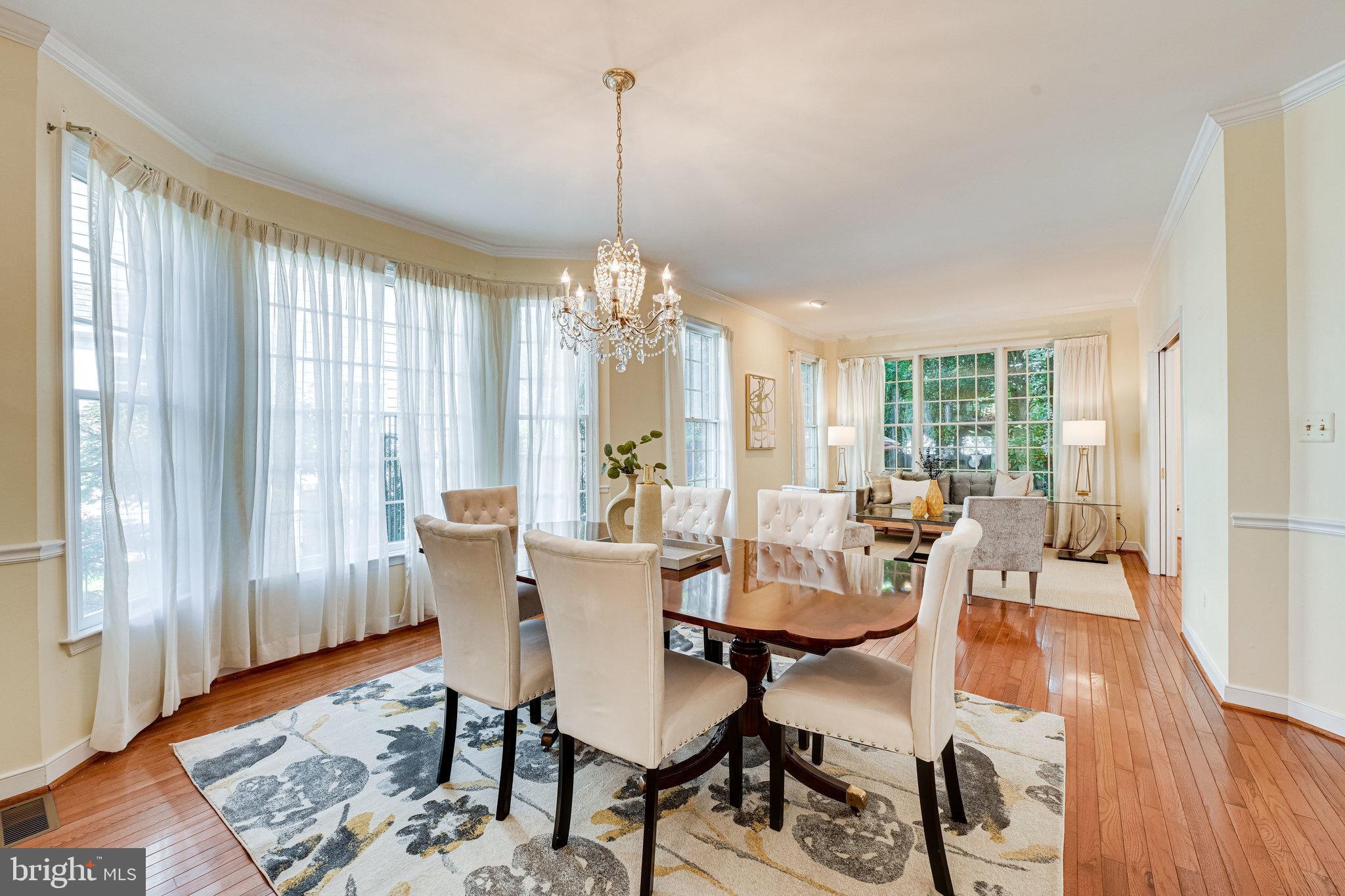 1237 Beverly Road McLean, VA 22101 - Photo 5 of 35 Gallery Image 5