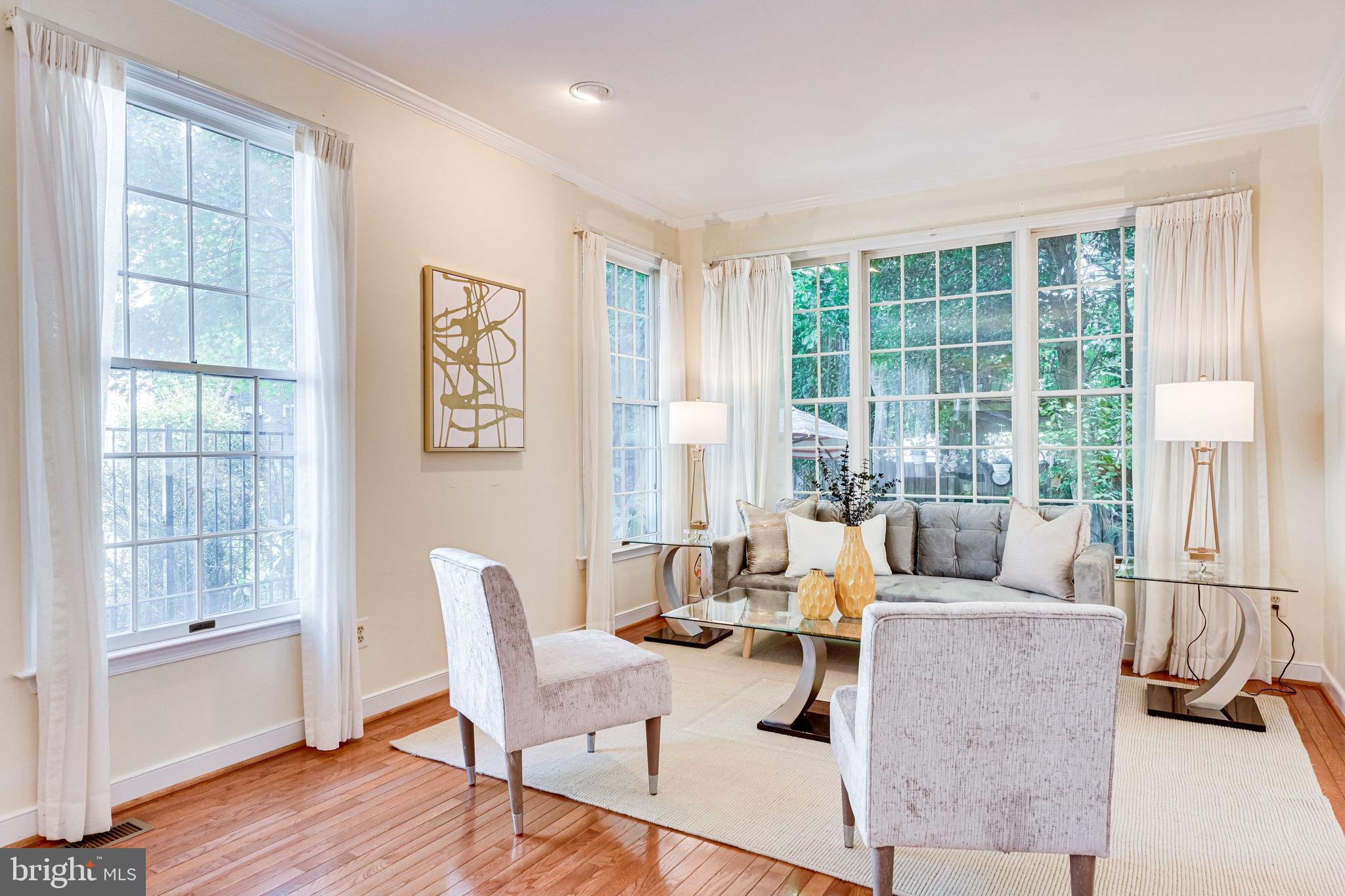 1237 Beverly Road McLean, VA 22101 - Photo 6 of 35 Gallery Image 6
