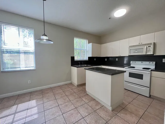 $2,400 | 3507 Shoma Drive, Royal Palm Beach, FL 33414