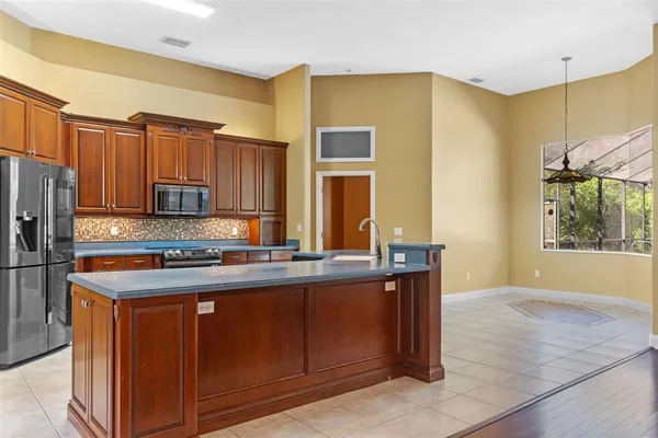 $849,999 | 32 Allenwood Look, Ormond Beach, FL 32174