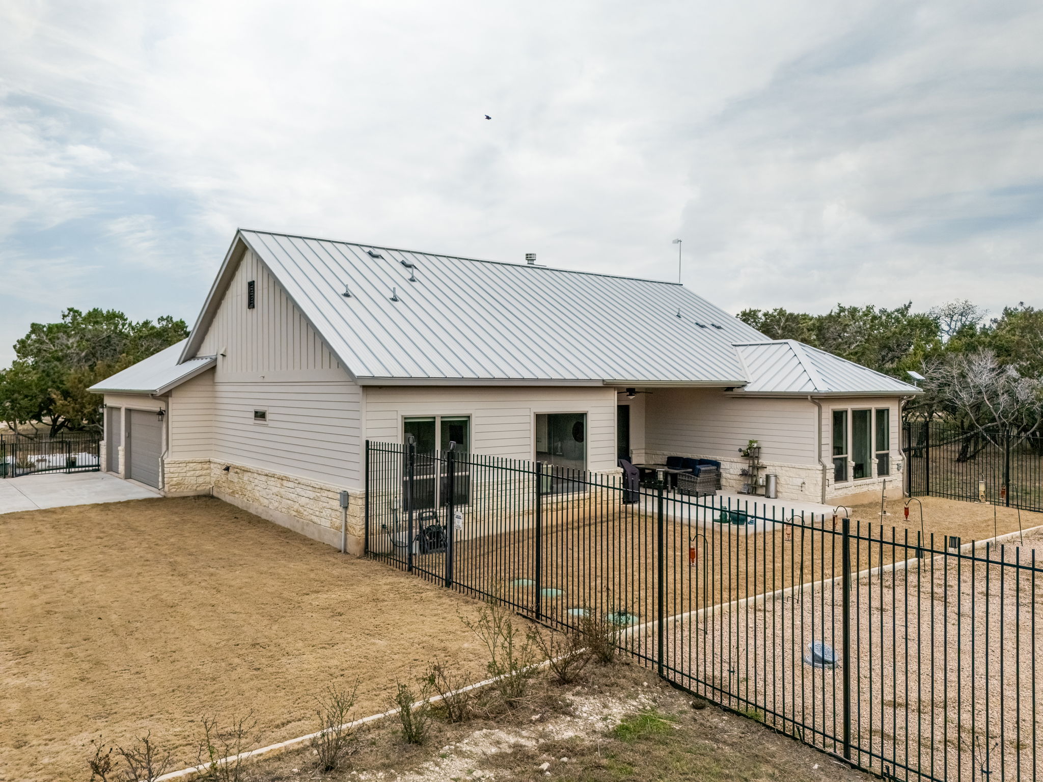 2140 Carpenter Loop Burnet, TX 78611 - Photo 30 of 38