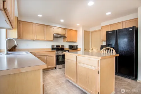 $595,000 | 509 Milwaukee Boulevard South, Pacific, WA 98047