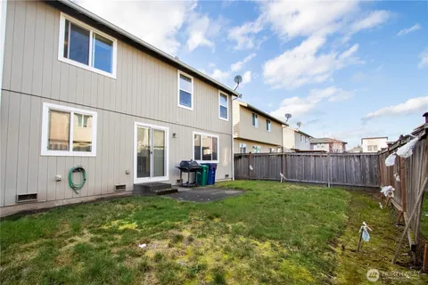 $595,000 | 509 Milwaukee Boulevard South, Pacific, WA 98047