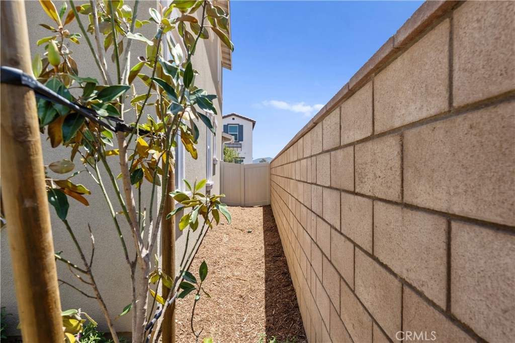 28577 Via Roble Temecula, CA 92591 - Photo 49 of 54