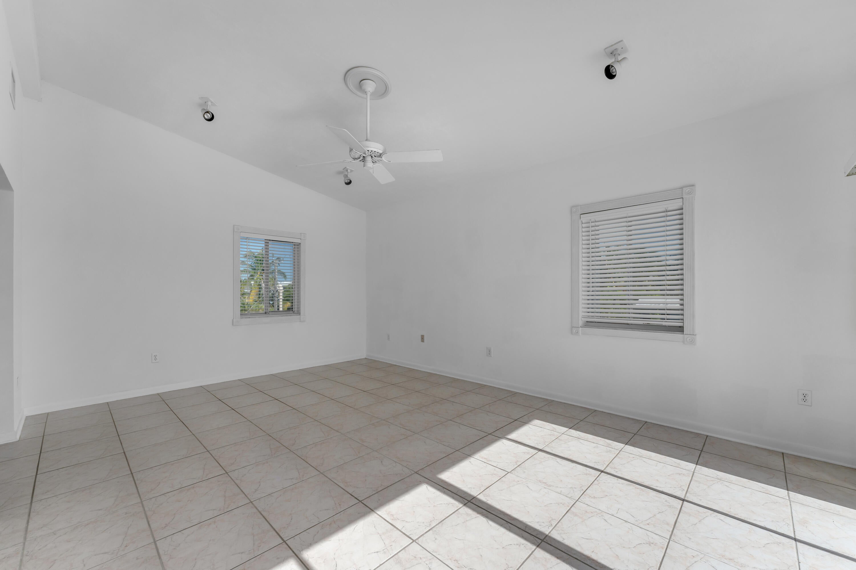 3 Stillwright Way Key Largo, FL 33037 - Photo 22 of 39 Gallery Image 22