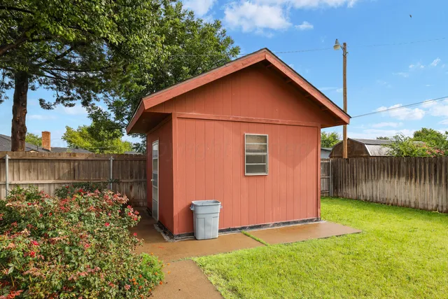 $219,000 | 2600 North Fir Street, Pampa, TX 79065