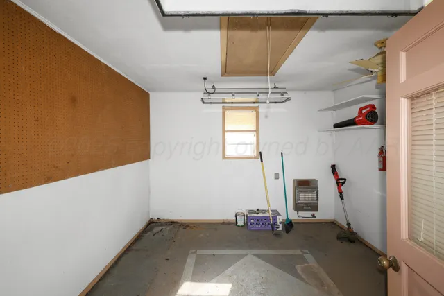 $219,000 | 2600 North Fir Street, Pampa, TX 79065