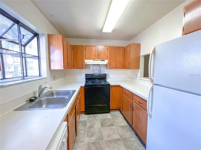 $1,200 | 2300 Southwest 43rd Street, Unit K3, Gainesville, FL 32607