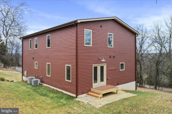 $799,000 | 201 Nathaniel Drive, Winchester, VA 22603