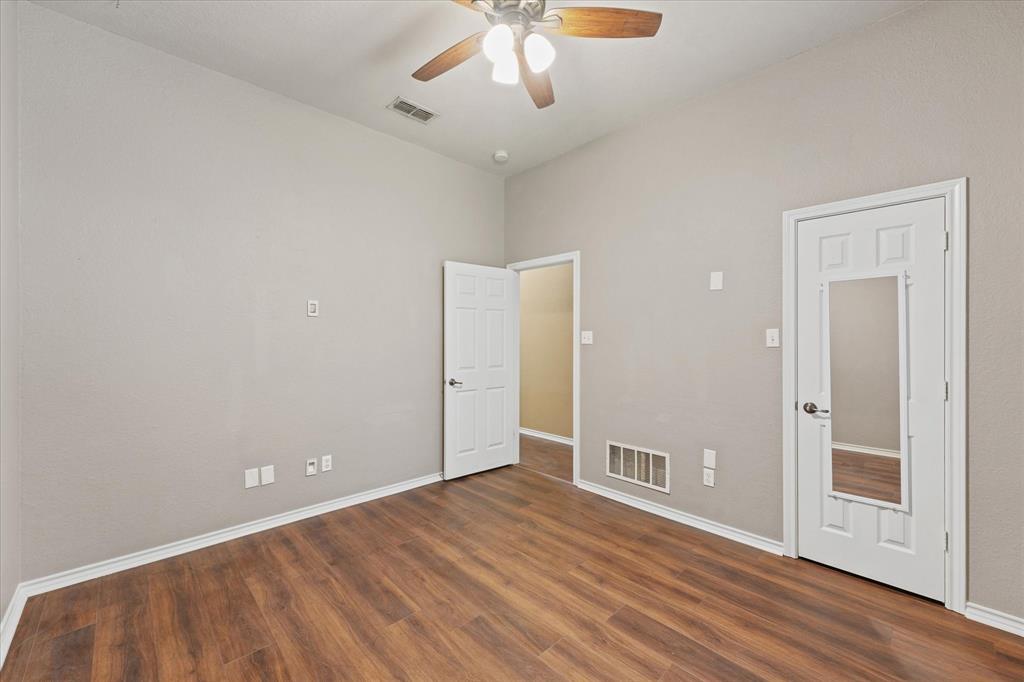 415 Valley View Lane Krum, TX 76249 - Photo 23 of 36 Gallery Image 23