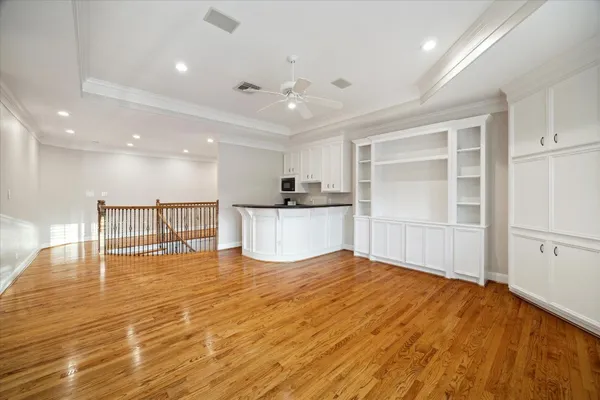 $1,789,000 | 15 Enchanted Woods Drive, Kingwood, TX 77339