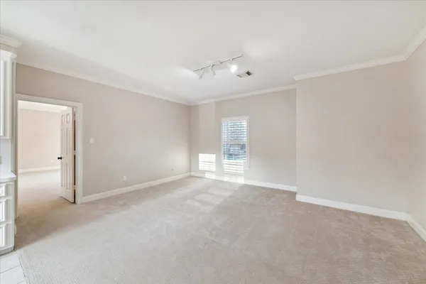 $1,789,000 | 15 Enchanted Woods Drive, Kingwood, TX 77339