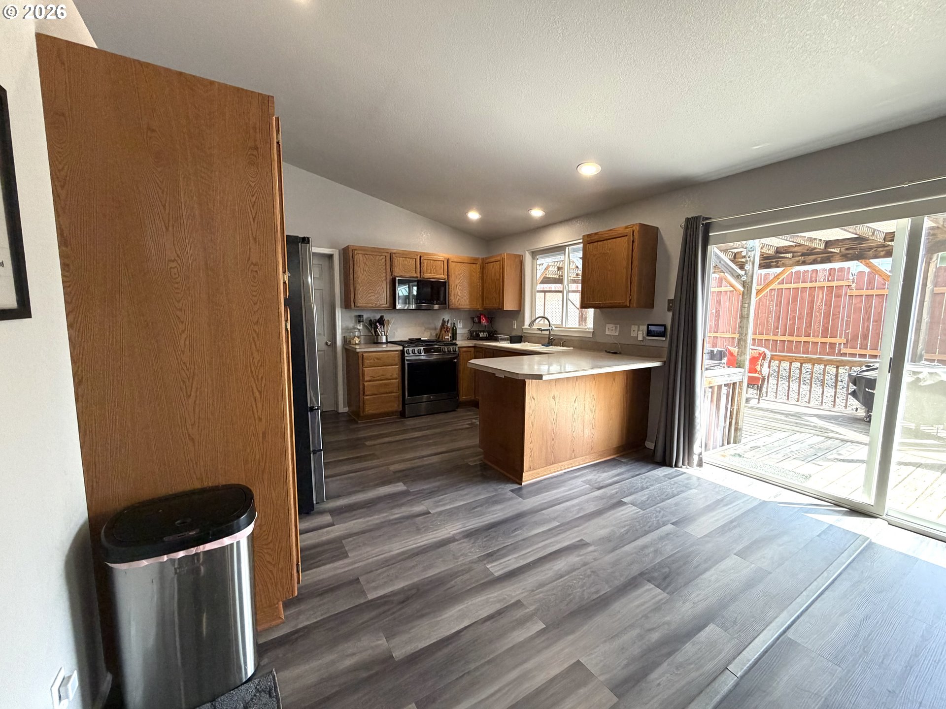 2273 Eagle Loop Sutherlin, OR 97479 - Photo 10 of 39