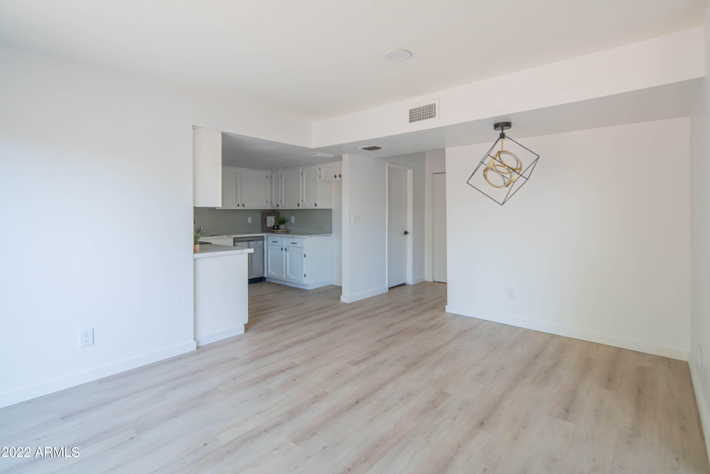 1051 South Dobson Road, Unit 200 Mesa, AZ 85202 - Photo 9 of 30 200-7