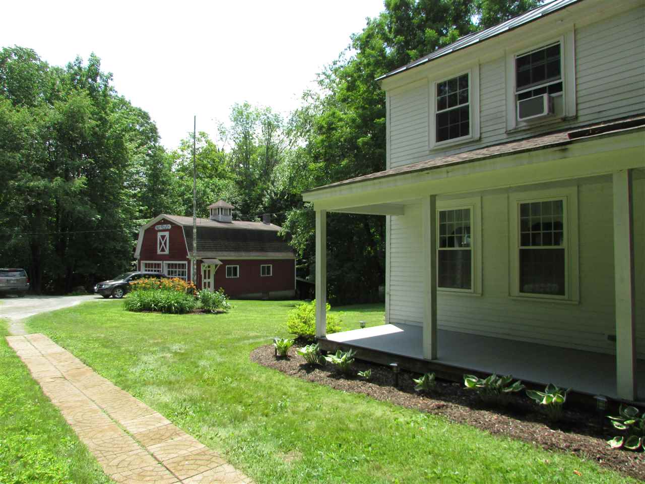 93 Razor Hill Road Grafton, NH 03240 - Photo 3 of 39