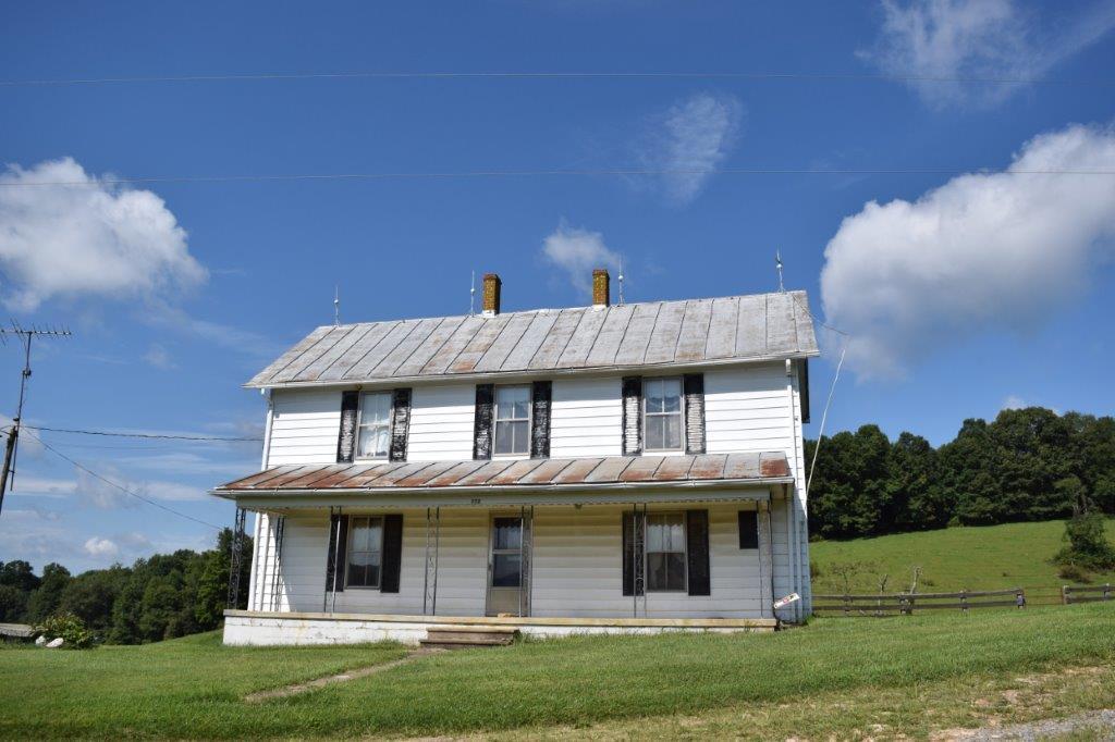 272 Boone Road Southwest Willis, VA 24380 - Photo 19 of 21 DSC_0964