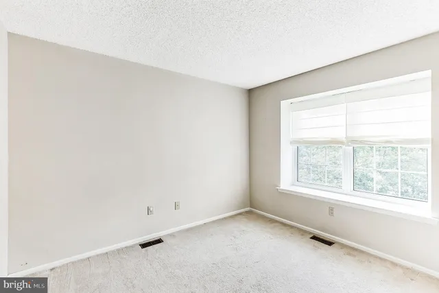 $2,800 | 21 Eddlewood Place, Mount Laurel, NJ 08054