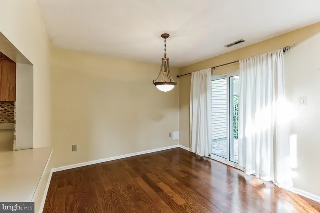 $2,800 | 21 Eddlewood Place, Mount Laurel, NJ 08054