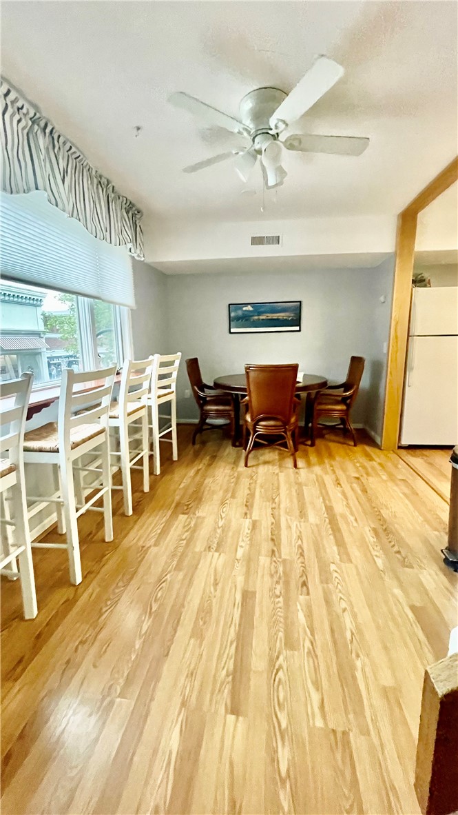 106 Swinburne Row Newport, RI 02840 - Photo 3 of 21