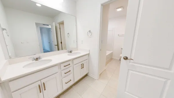 $3,200 | 5557 East Spaniel Drive, Ann Arbor, MI 48108