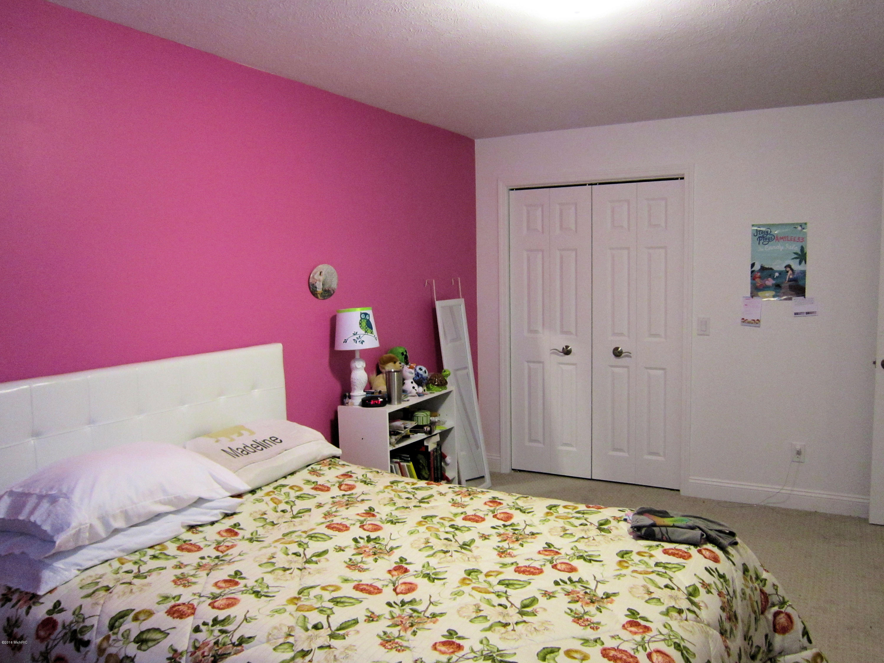 121 Stone Gate Court Spring Lake, MI 49456 - Photo 26 of 32 28