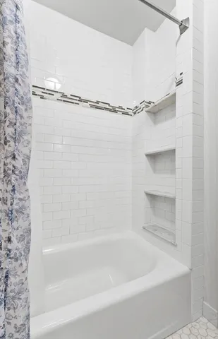 $1,650,000 | 101 Broad Street, Unit 8C, Boston, MA 02110