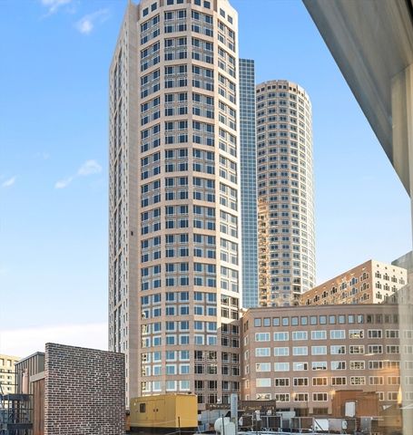 $1,650,000 | 101 Broad Street, Unit 8C, Boston, MA 02110