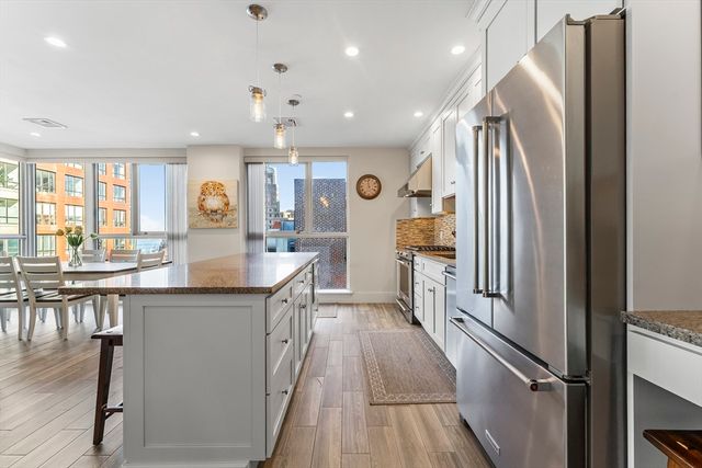 $1,650,000 | 101 Broad Street, Unit 8C, Boston, MA 02110