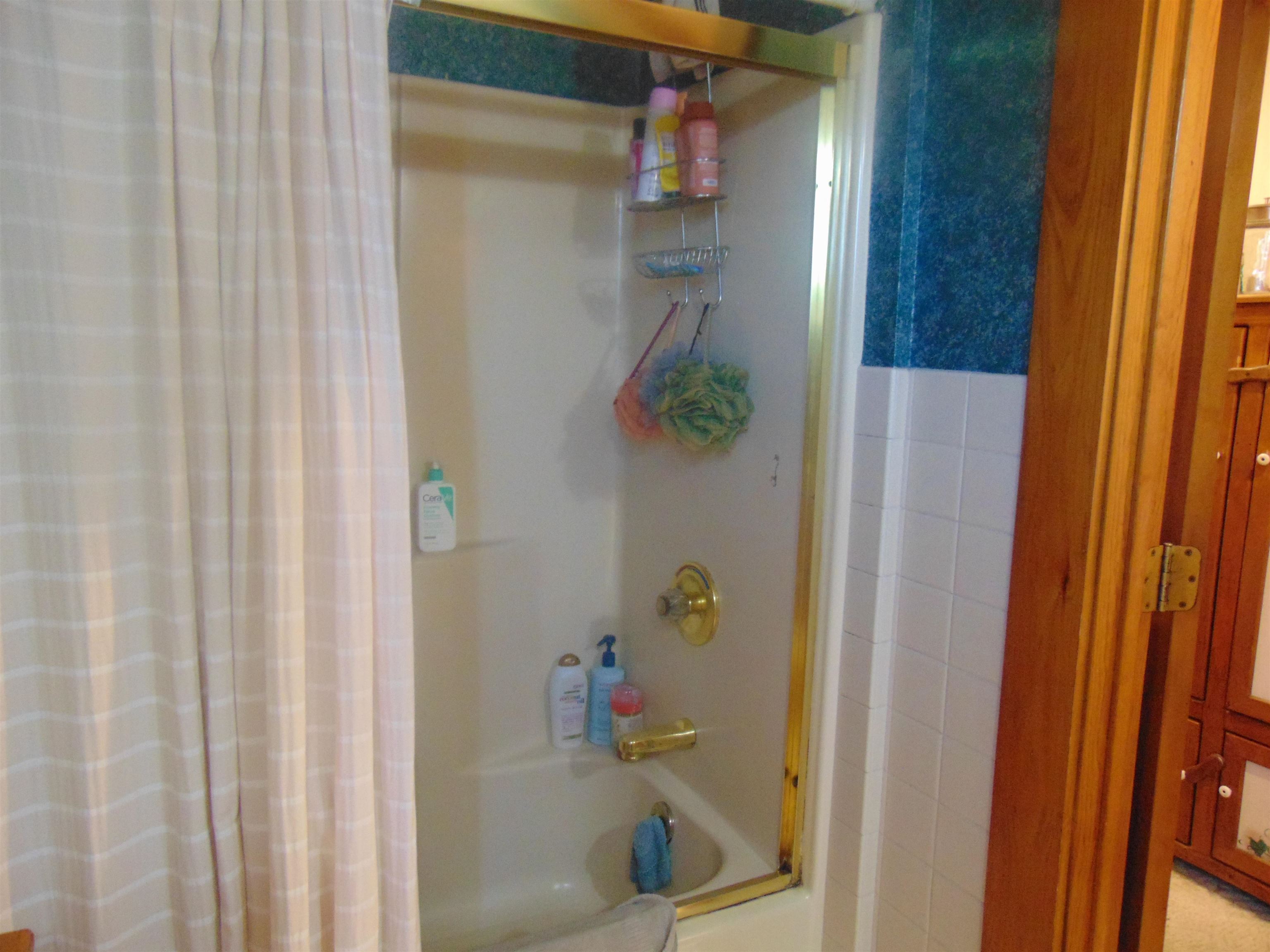 252 Water Street Keene, NH 03431 - Photo 18 of 28