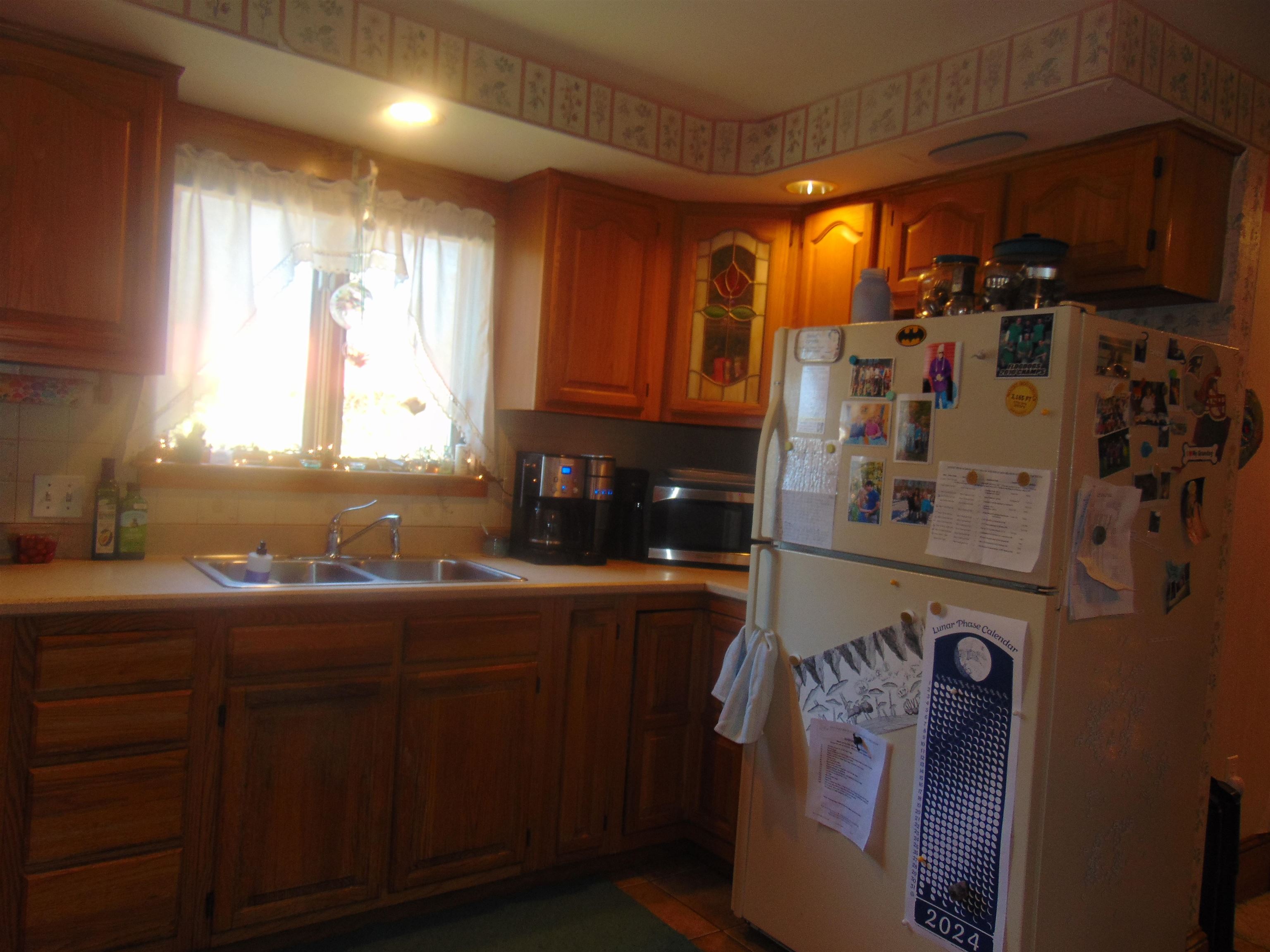 252 Water Street Keene, NH 03431 - Photo 3 of 28