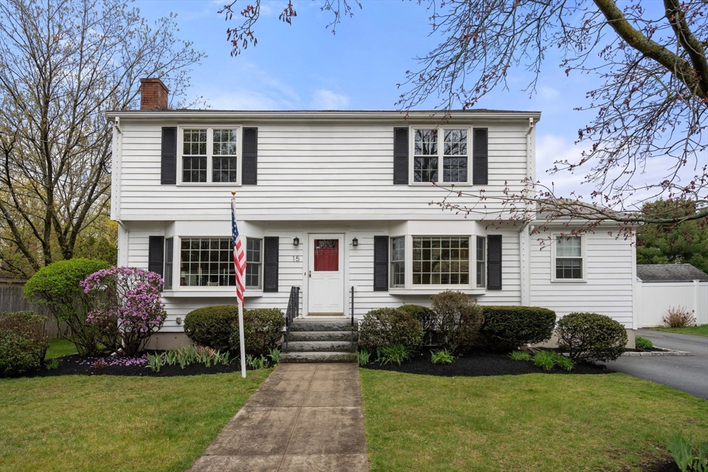 15 Walton Street Wakefield, MA 01880 - Photo 1 of 39