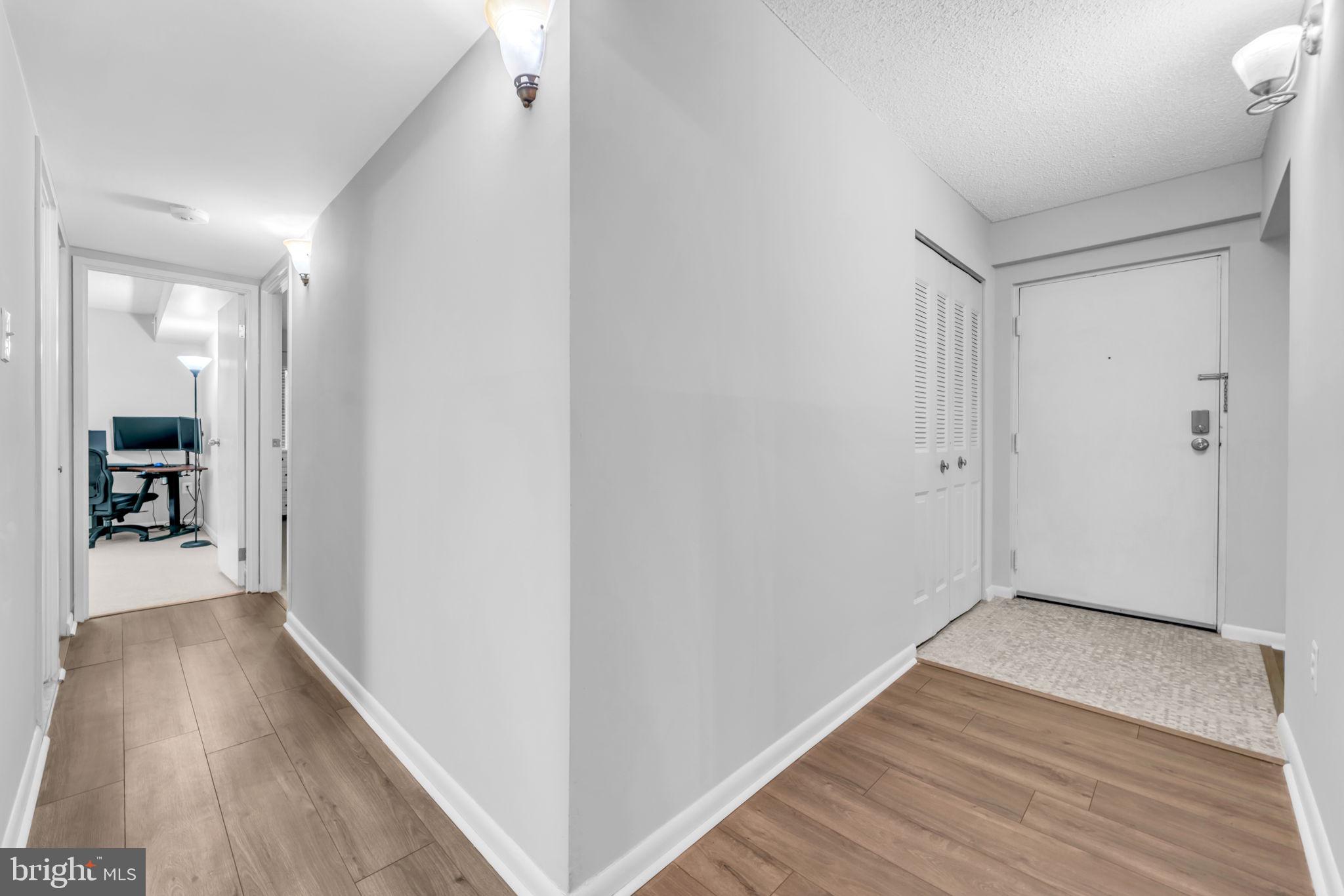 11743 Ledura Court, Unit 104 Reston, VA 20191 - Photo 7 of 38