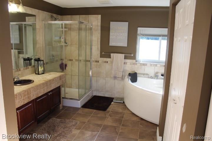 327 Old Perch Road Rochester Hills, MI 48309 - Photo 15 of 16
