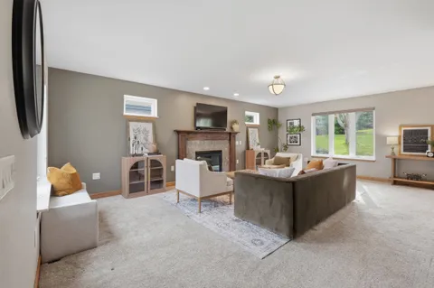 $549,900 | 2665 Granite Circle, Fitchburg, WI 53711