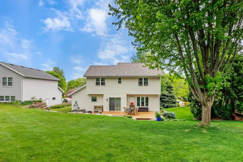 $549,900 | 2665 Granite Circle, Fitchburg, WI 53711