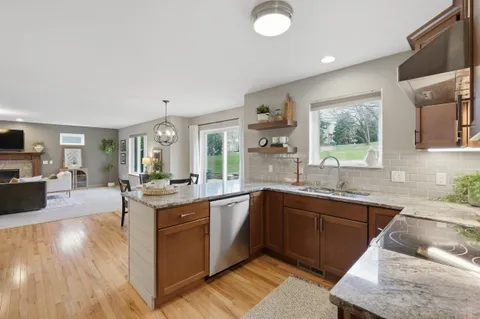 $549,900 | 2665 Granite Circle, Fitchburg, WI 53711