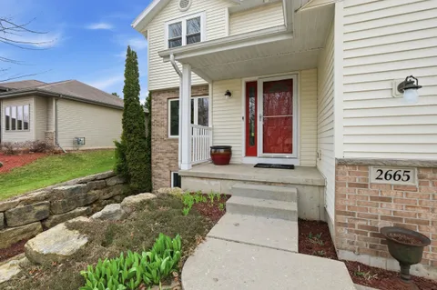$549,900 | 2665 Granite Circle, Fitchburg, WI 53711