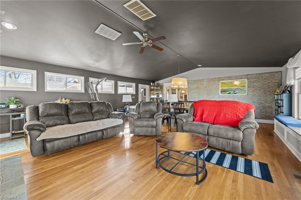 3606 Innwood Street High Point, NC 27265 - Photo 28 of 45 Gallery Image 28