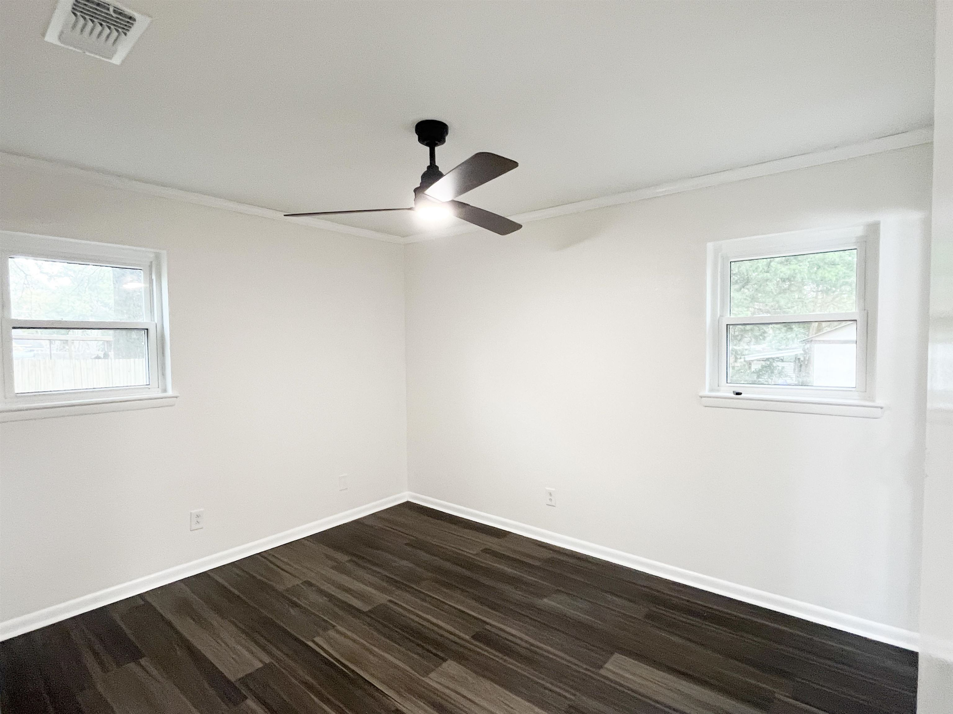 1100 Caroline Avenue Daphne, AL 36526 - Photo 8 of 21
