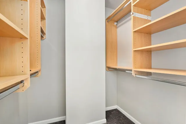 $385,000 | 3232 North Halsted Street, Unit D810, Chicago, IL 60657