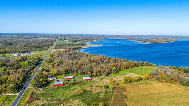 $550,000 | 2233 Great Divide Road Northwest, Puposky, MN 56667