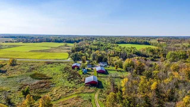 $550,000 | 2233 Great Divide Road Northwest, Puposky, MN 56667